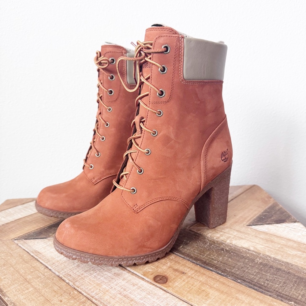 Timberland Glancy Suede Heeled Boots - Picture 2 of 12
